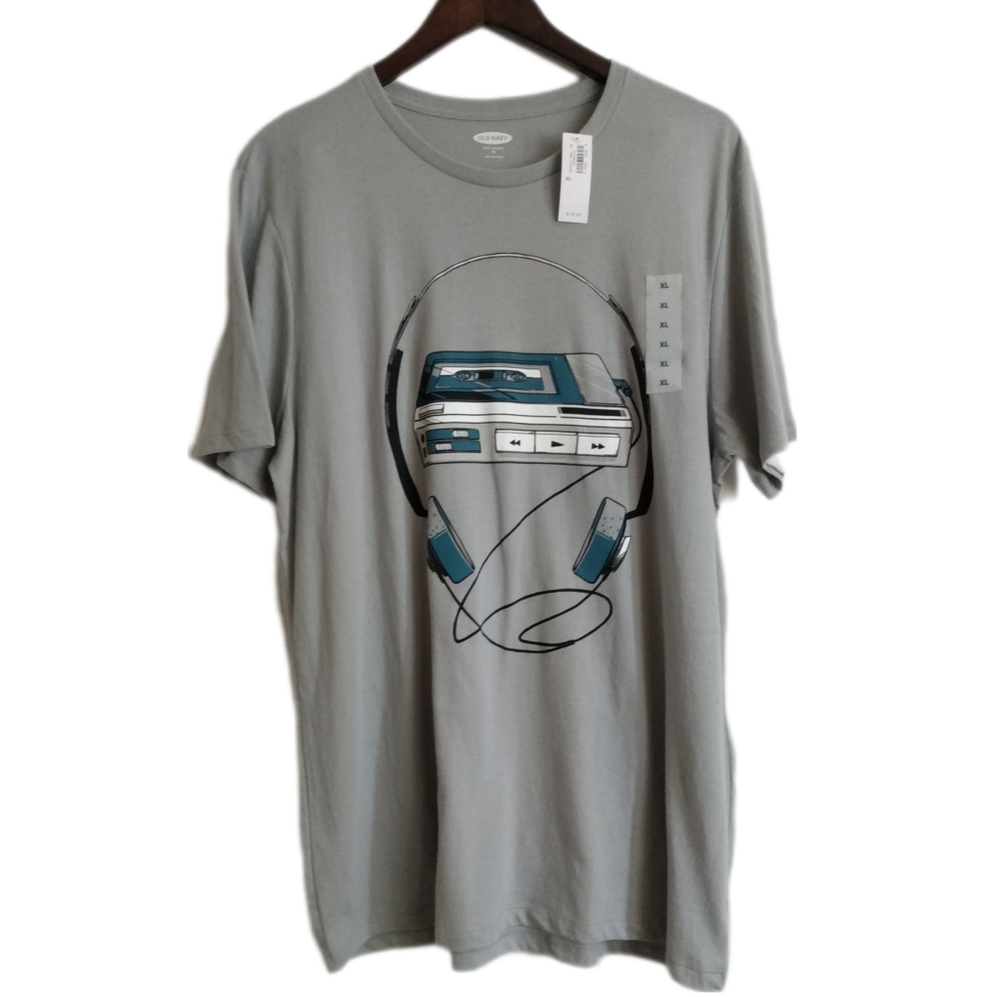 NWT Old Navy Soft-Washed Crew-Neck Men's Tee, Walkman Graphic XL